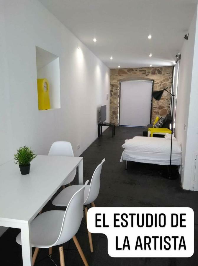 El Estudio De La Artista - El Casar De Leo Alburquerque Luaran gambar